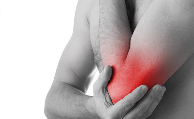 Đau khớp rất thường gặp ở bệnh nhân viêm khớp Đau khớp rất thường gặp ở bệnh nhân viêm khớp