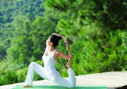 Top 7 bài tập yoga cho người thoái hóa khớp gối tốt và an toàn