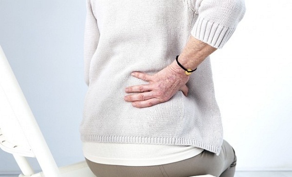 Điều trị viêm đau khớp không đúng cách bệnh nặng hơn